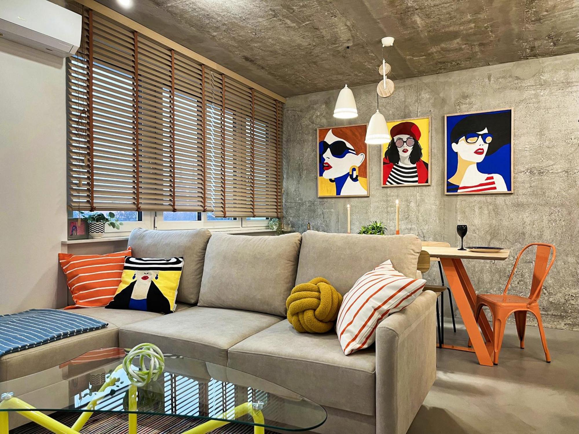 Apartment Funky Vibes - Wyszynskiego 55 - Self Check-in 24h - Free Parking